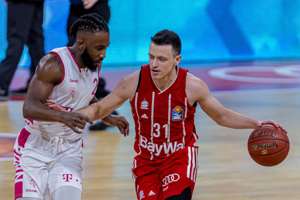 竞争的激烈 竞争的激烈