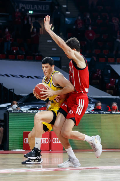 一支中东球 一支中东球